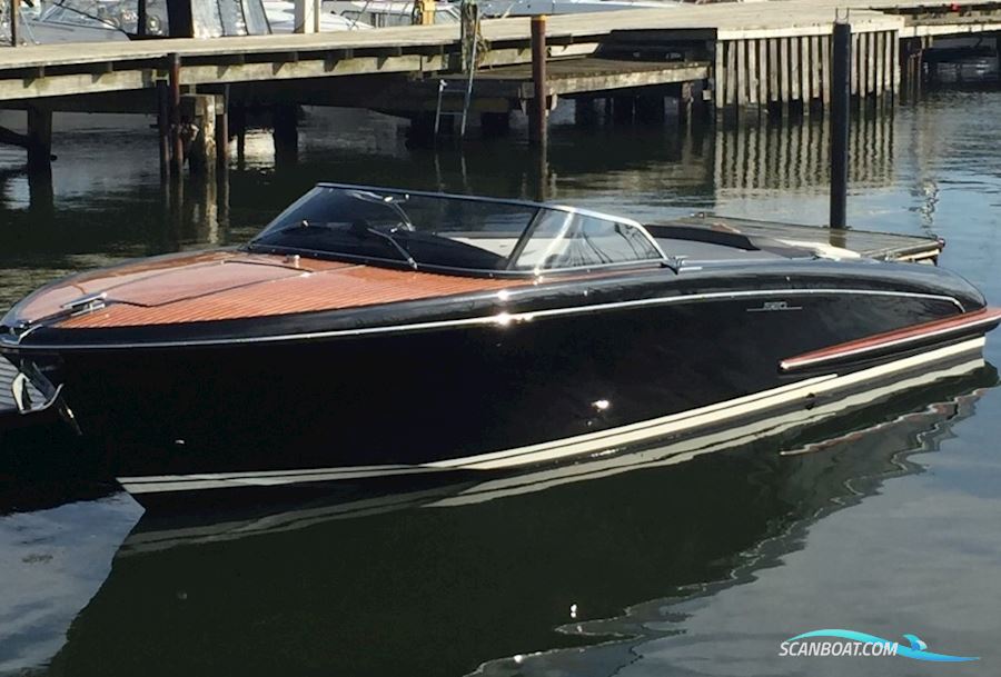 Riva Iseo 27 Motorbåt 2017, med Yanmar 8LV320Z motor, Danmark
