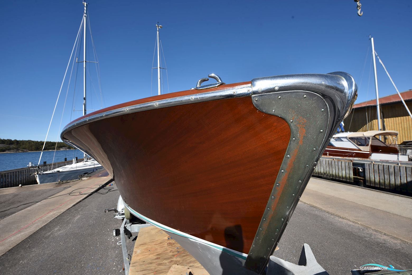 Riva Riva Ariston