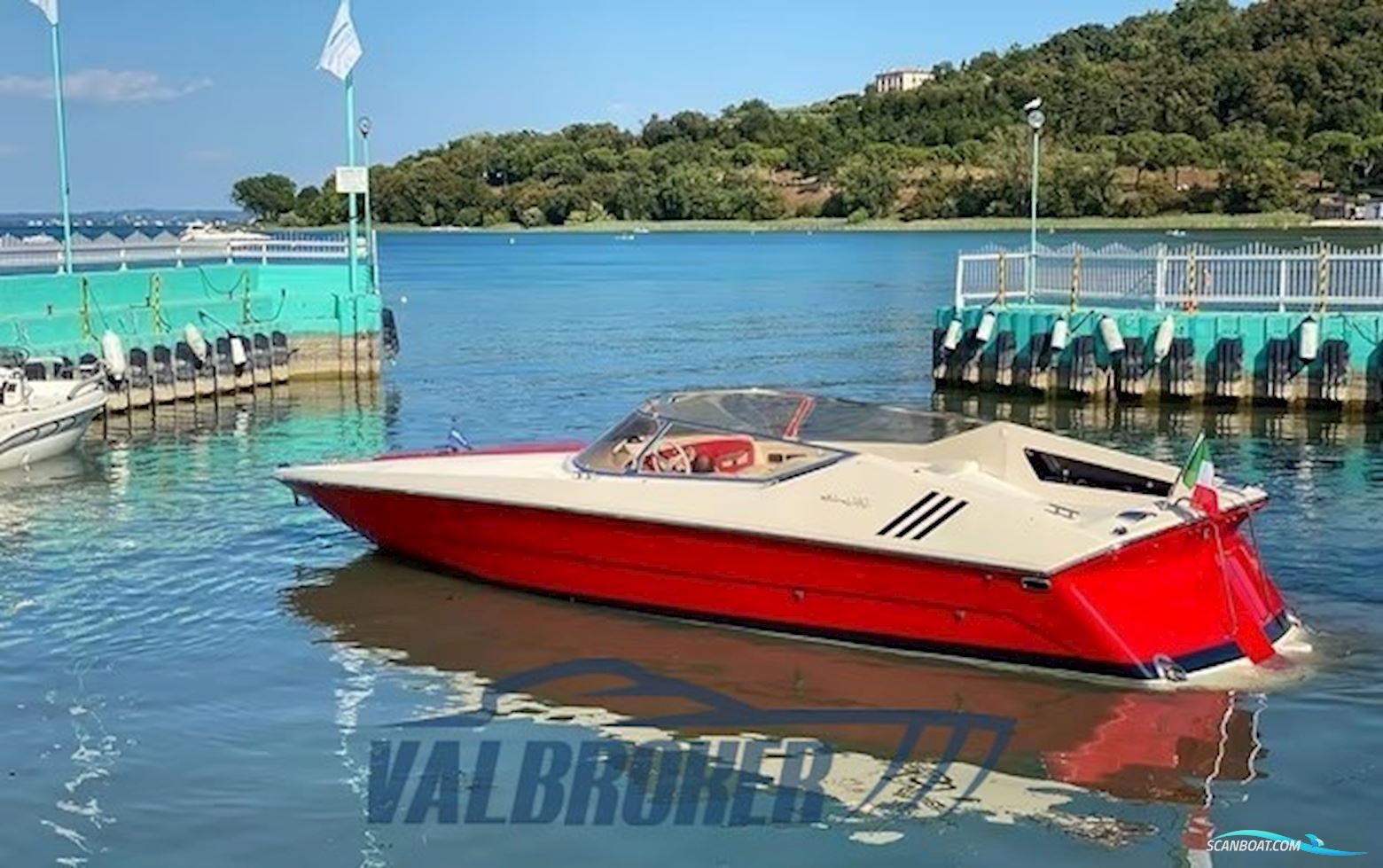 Riva Saint Tropez Motorbåt 1986, med Riva Thermo Electron motor, Italien