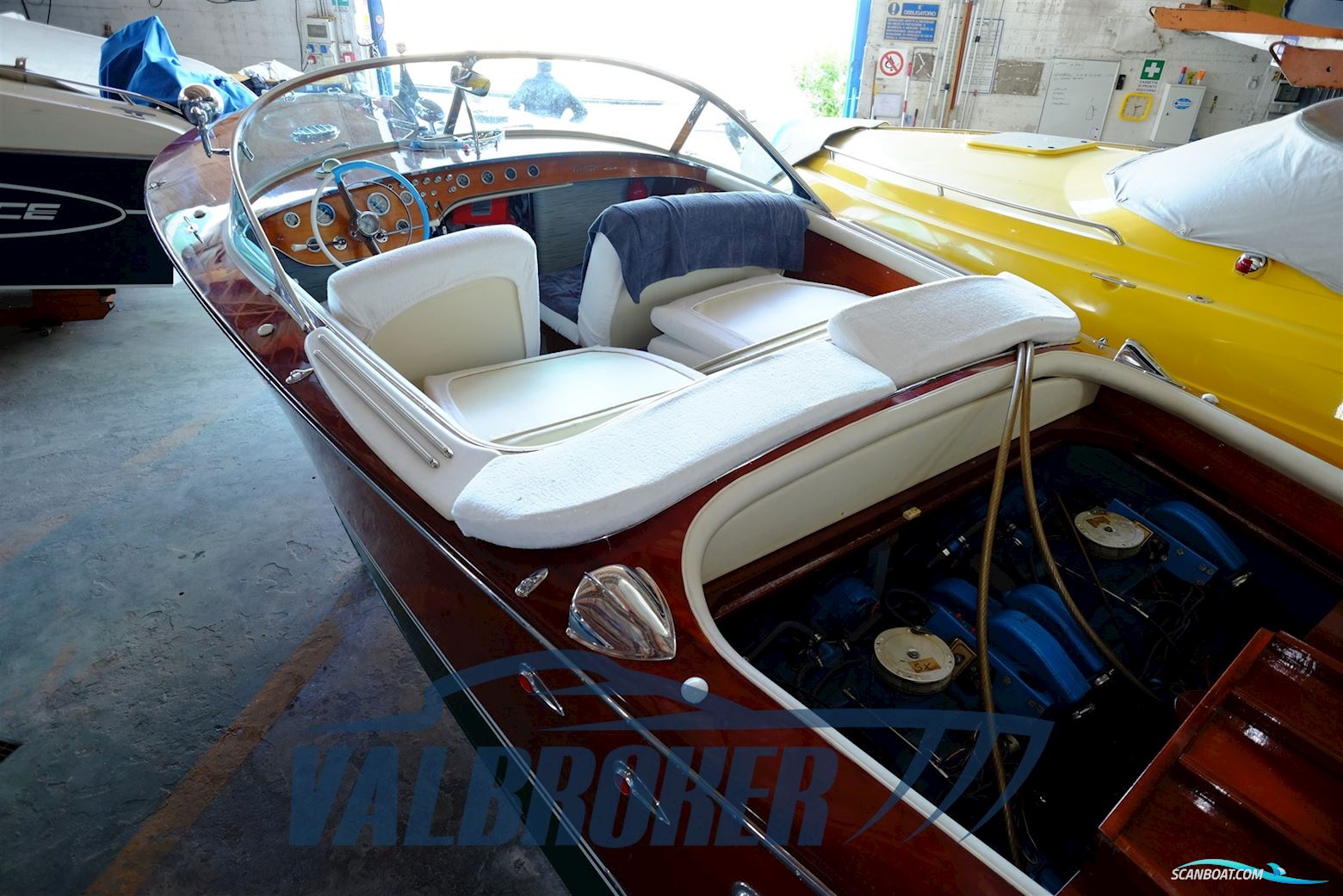 Riva Tritone