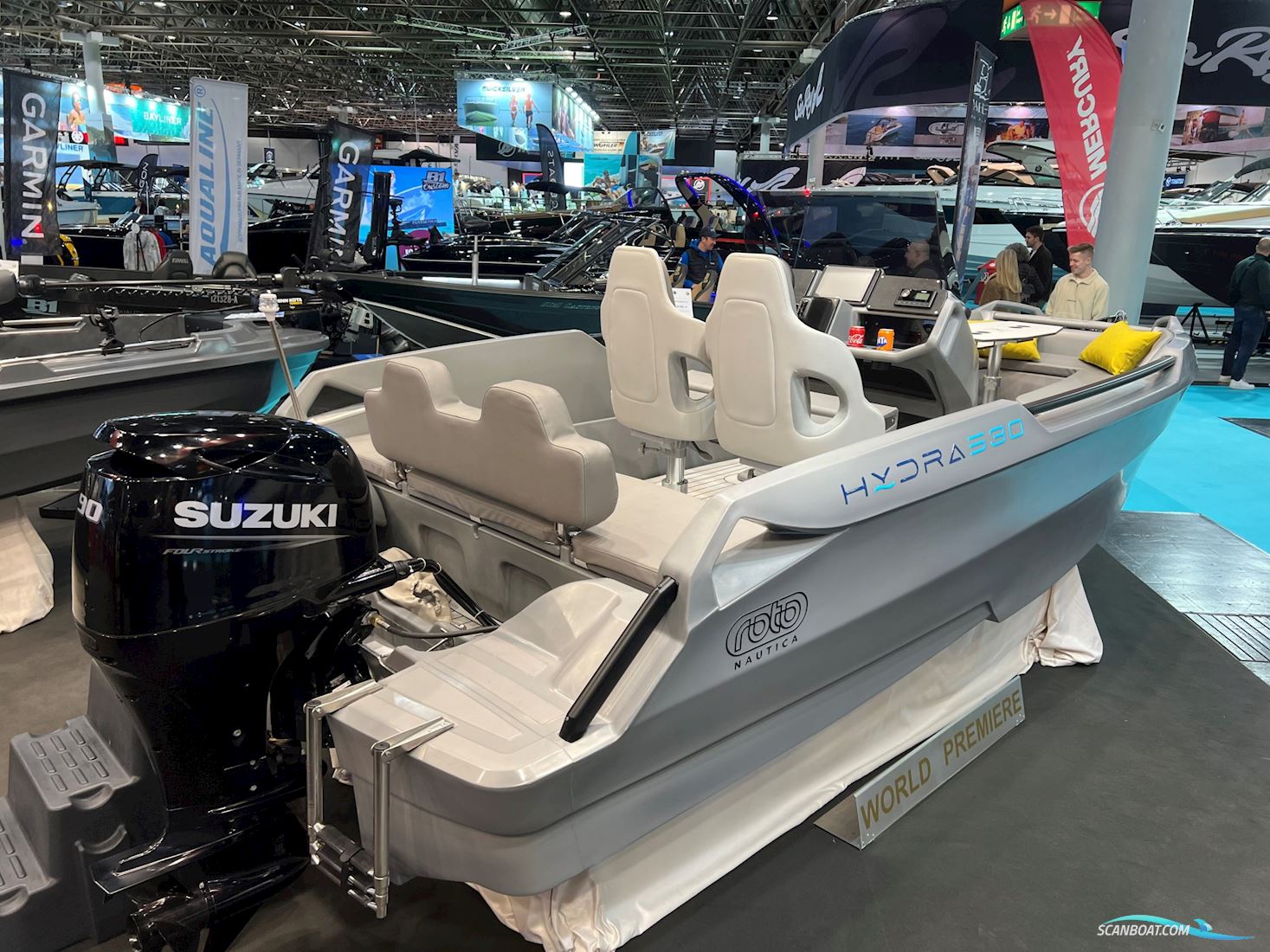 River 530 Hydra Motorbåt 2025, med Suzuki motor, Danmark