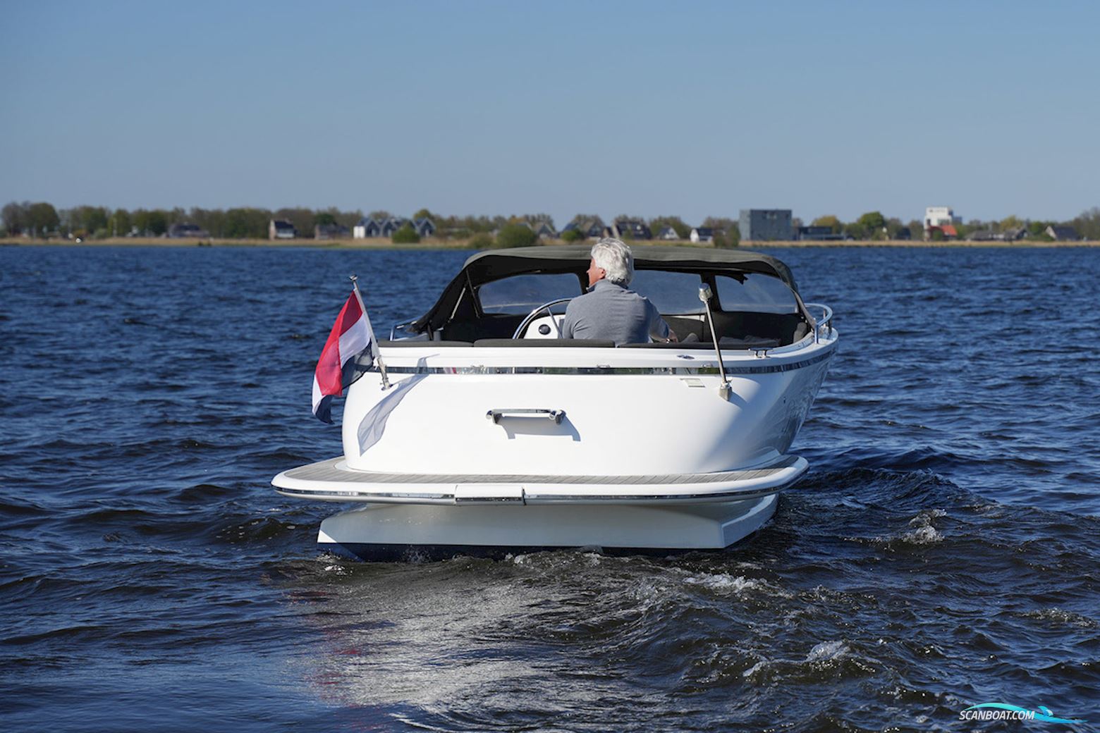 Riviera 24