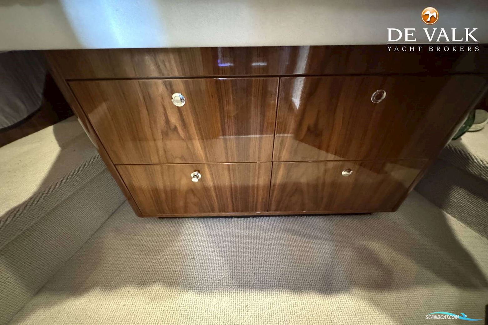 Riviera 39 Open Flybridge