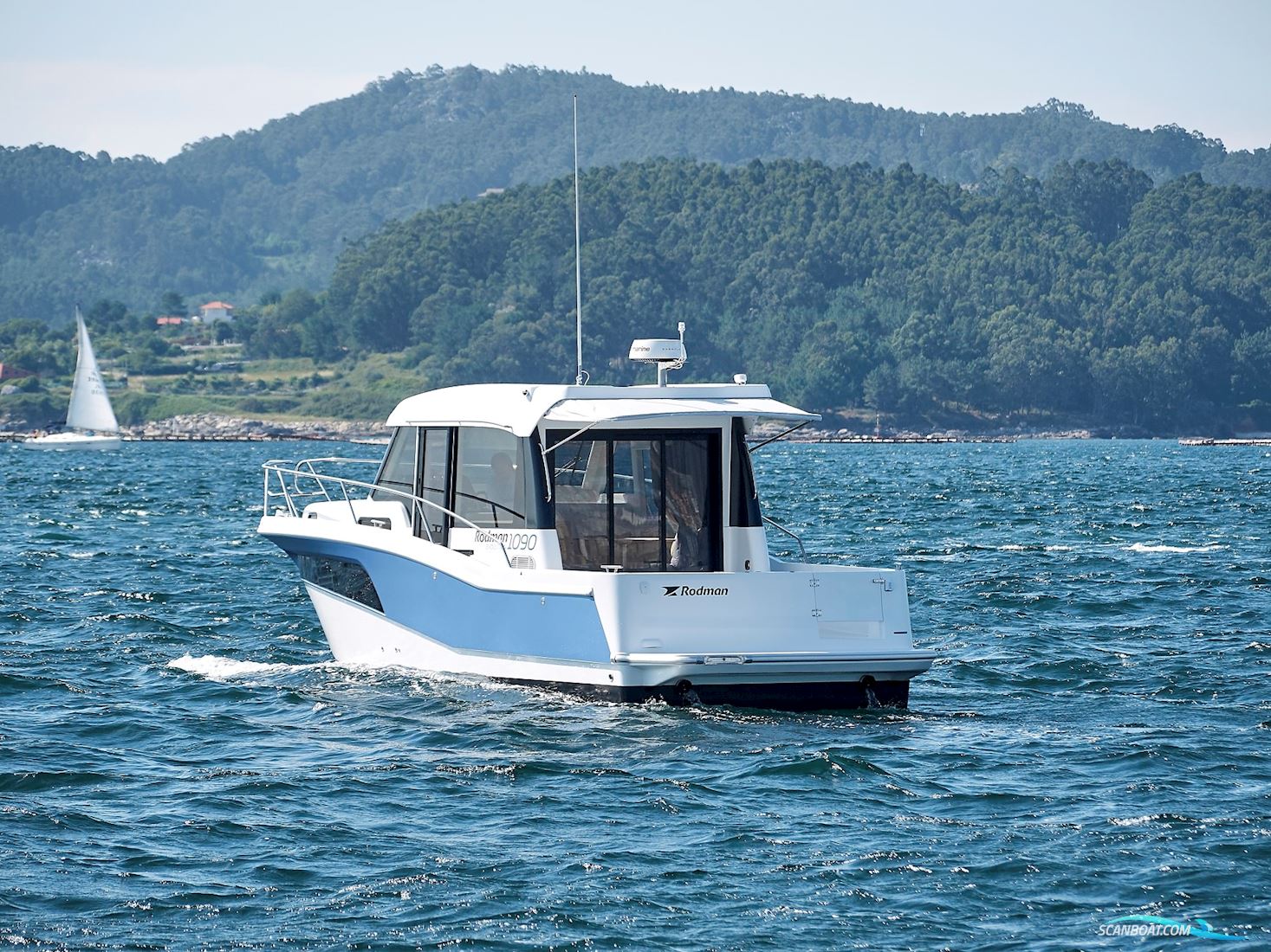 Rodman 1090 Evolution