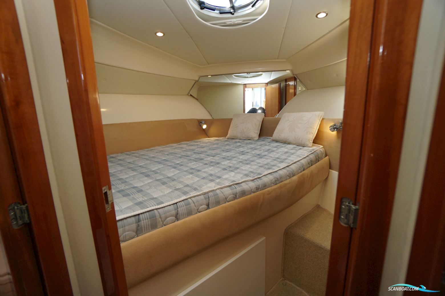 Rodman 30 Cruiser Flybridge