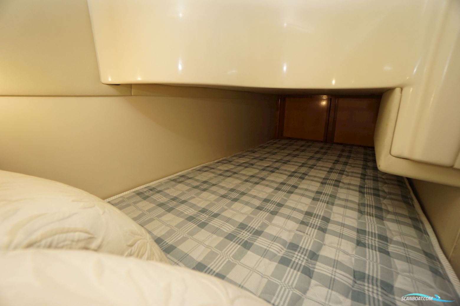 Rodman 30 Cruiser Flybridge