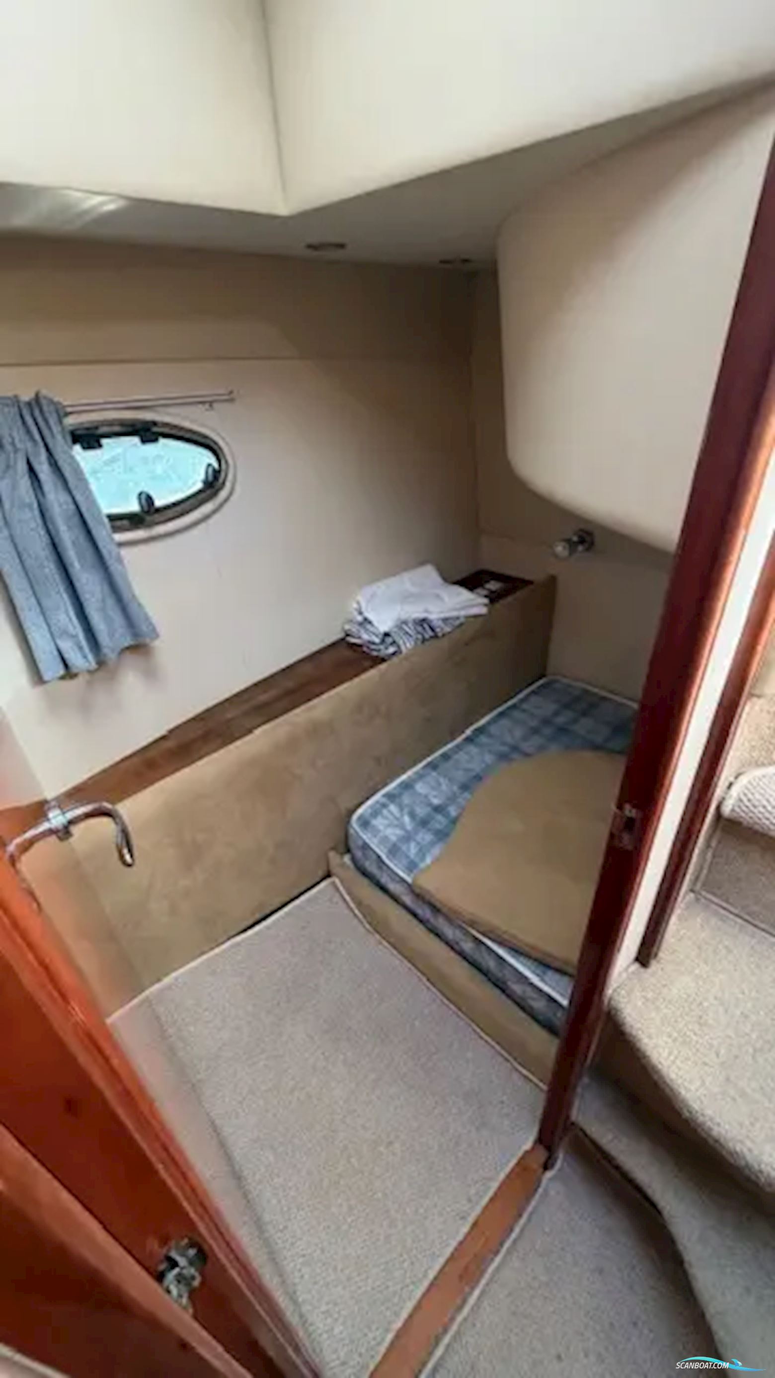 Rodman 30 Cruiser Flybridge