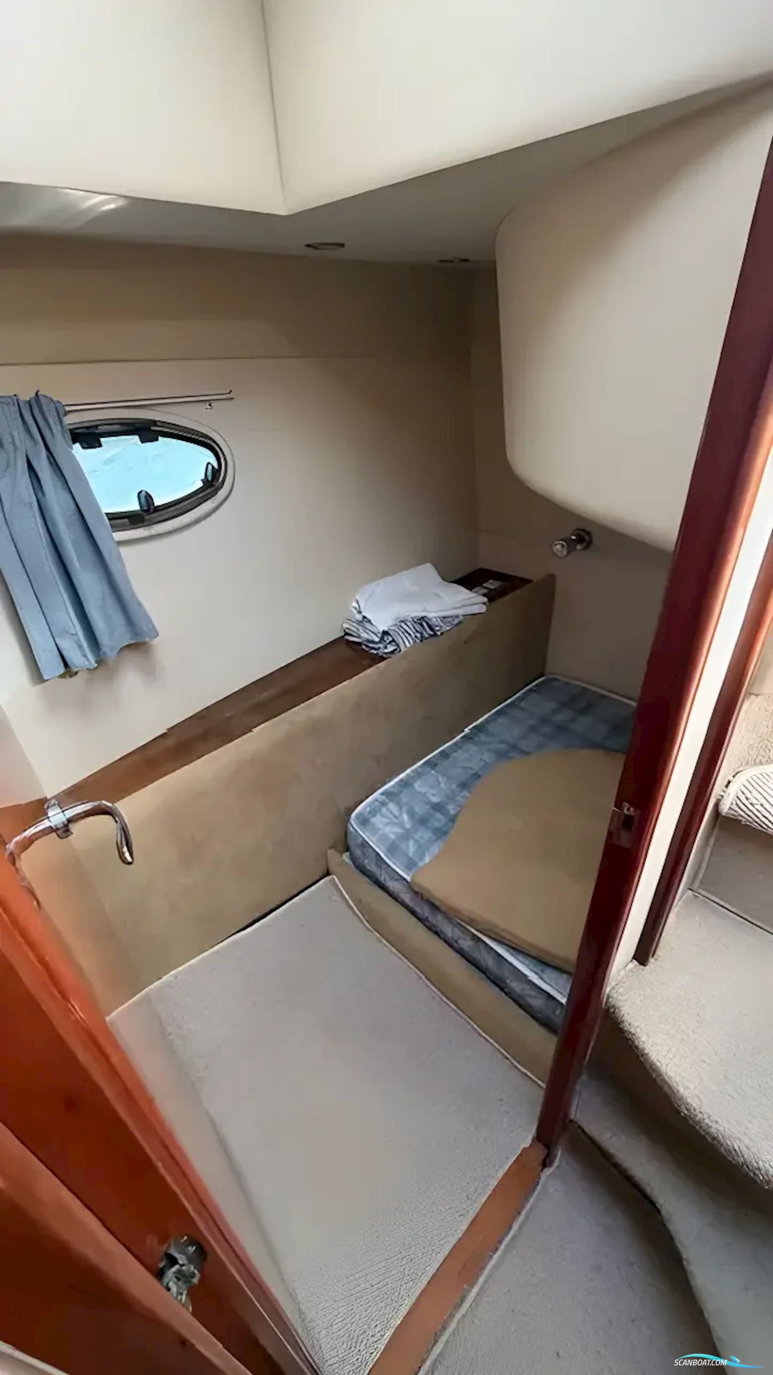 Rodman 30 Cruiser Flybridge