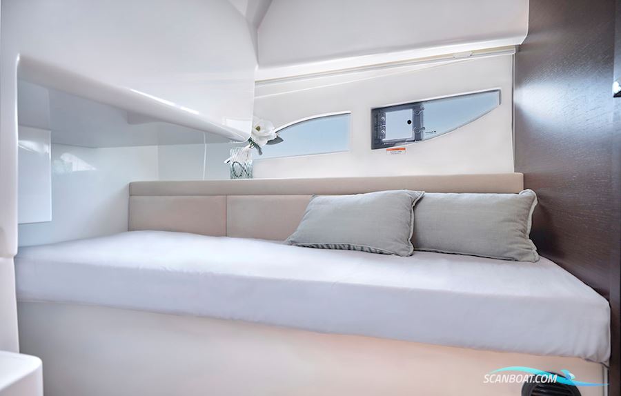 Rodman Spirit 31 Hardtop Inboard