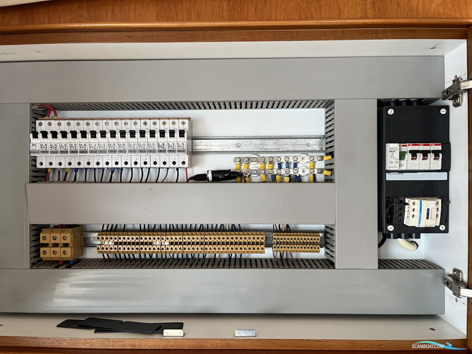 Rondspant Azza Kotter 13.20