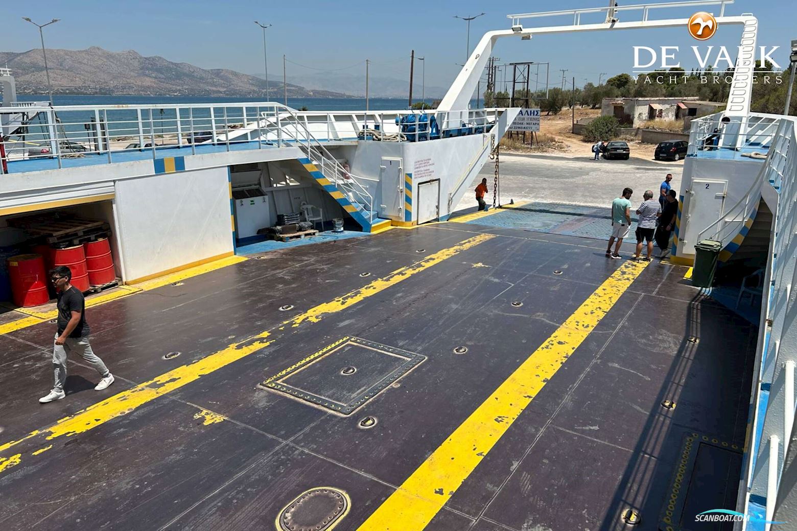 RO/PAX DOUBLE ENDED FERRY 72 M