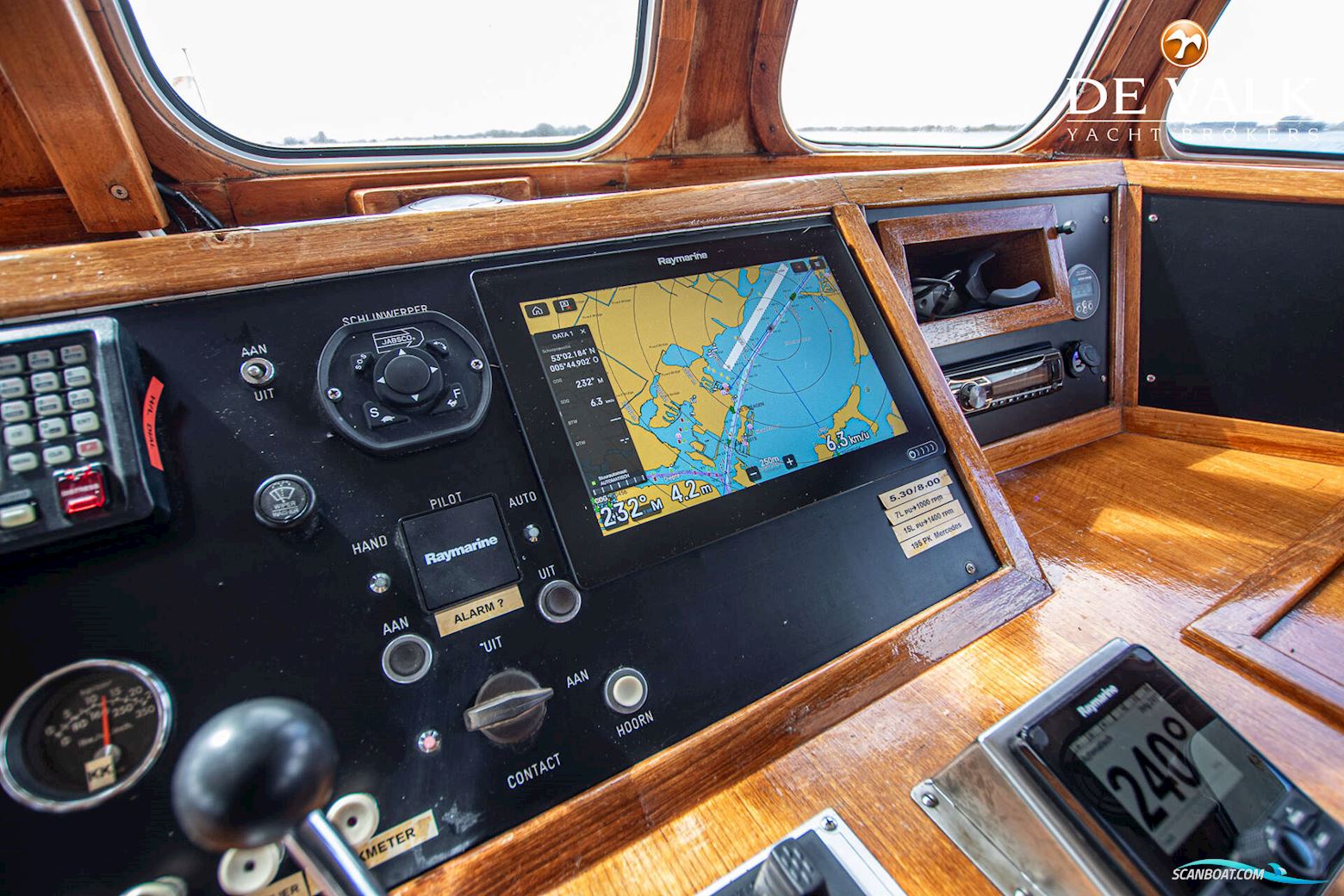 Round Bilged Motor Kotter