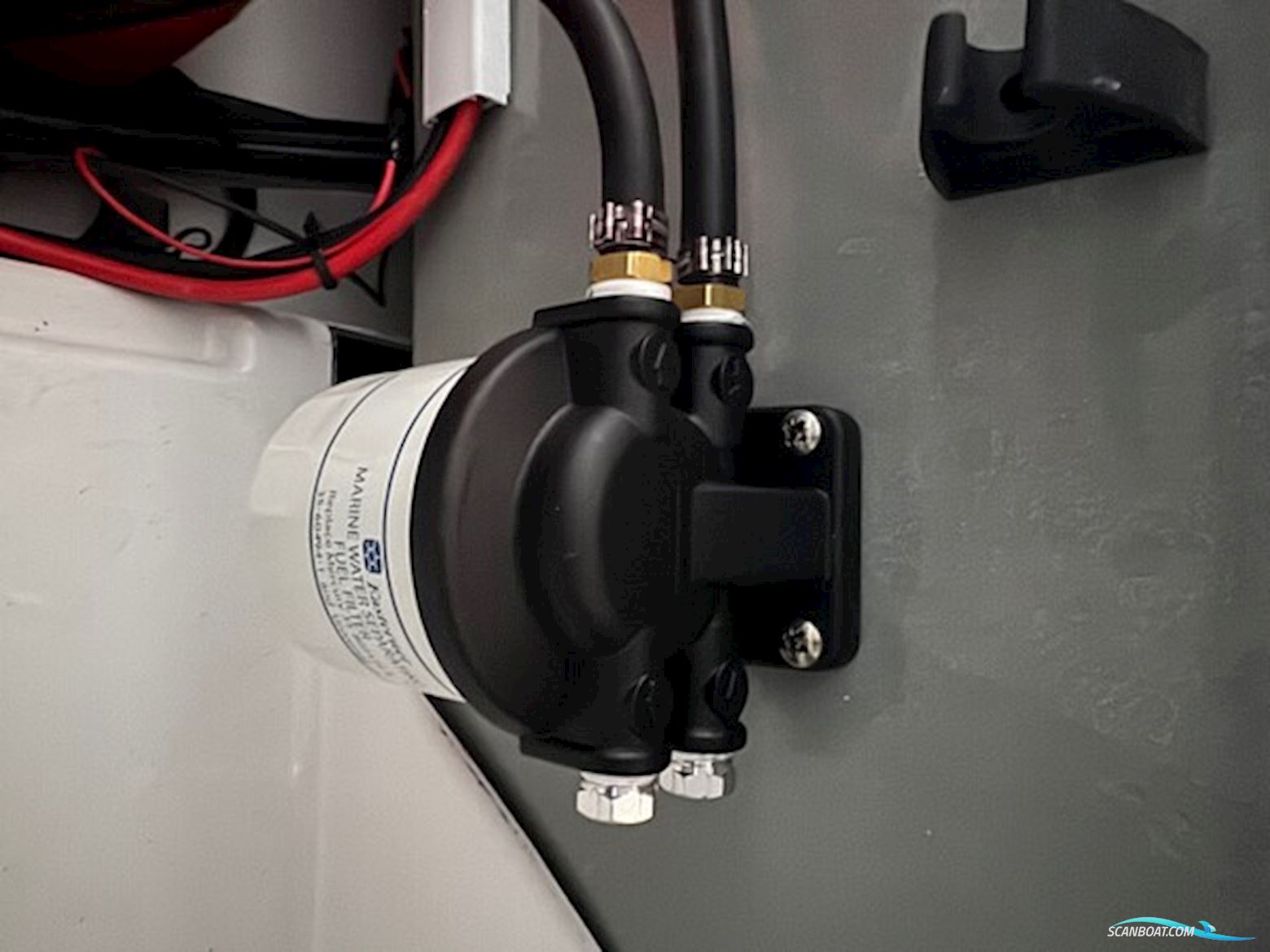 Ryds 484 VI Sport Med F40 Mercury-Efi Elpt og Udstyr