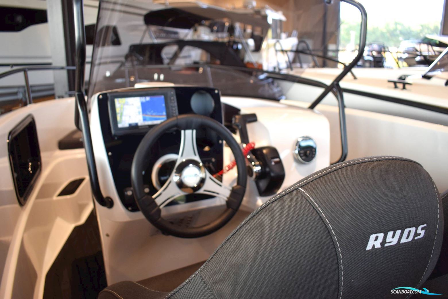 Ryds 550 VI Mid C - Yamaha 80 HK