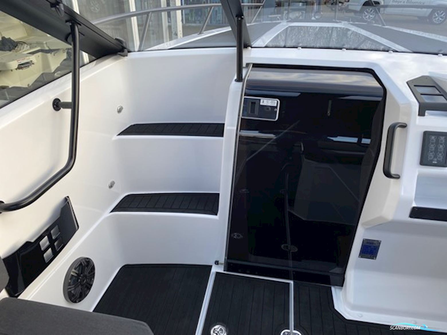 Ryds 650VI DC - F115 Mercury-EFI XL