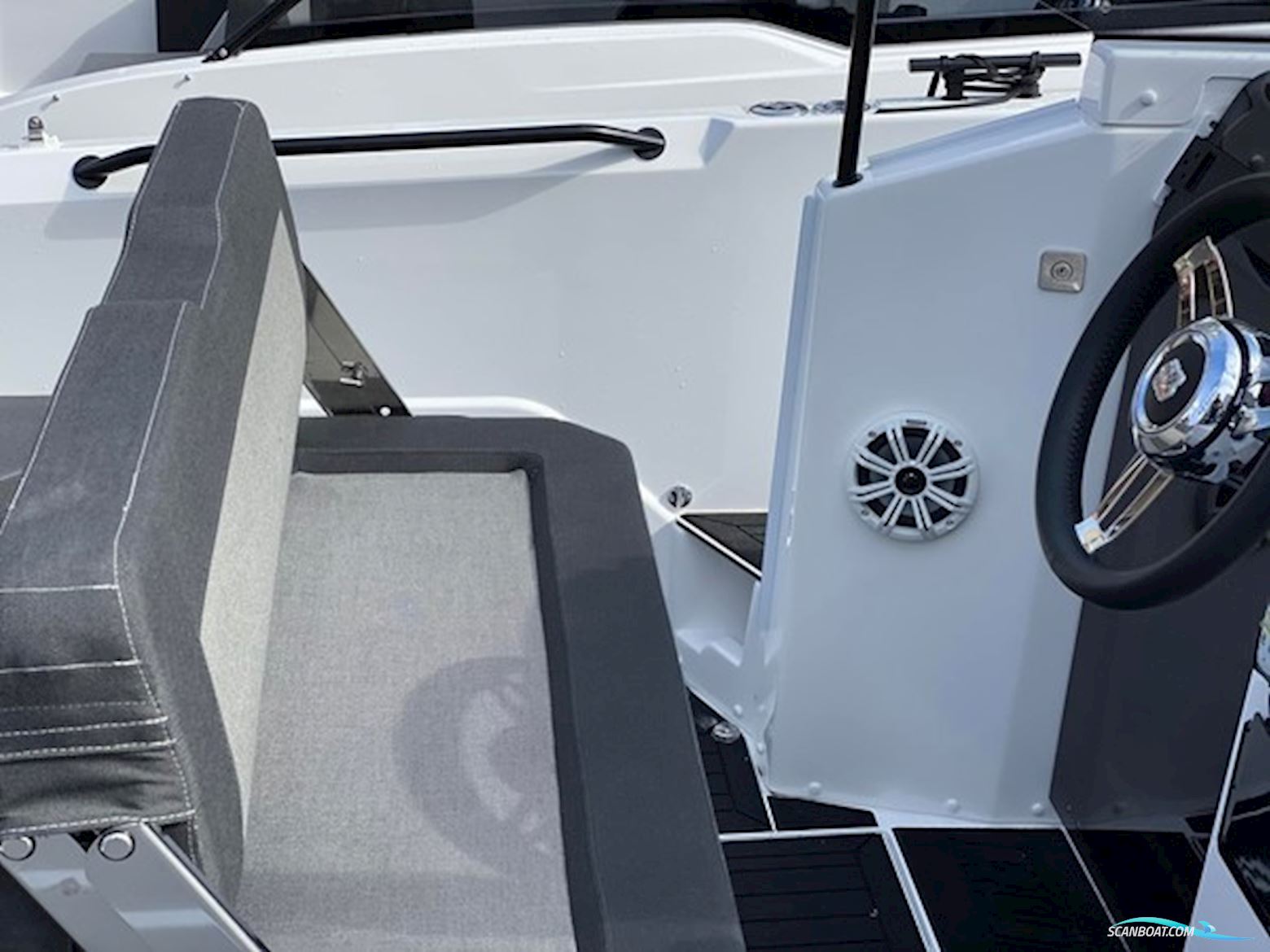 Ryds 735VI - F175 Mercury-EFI DS V6