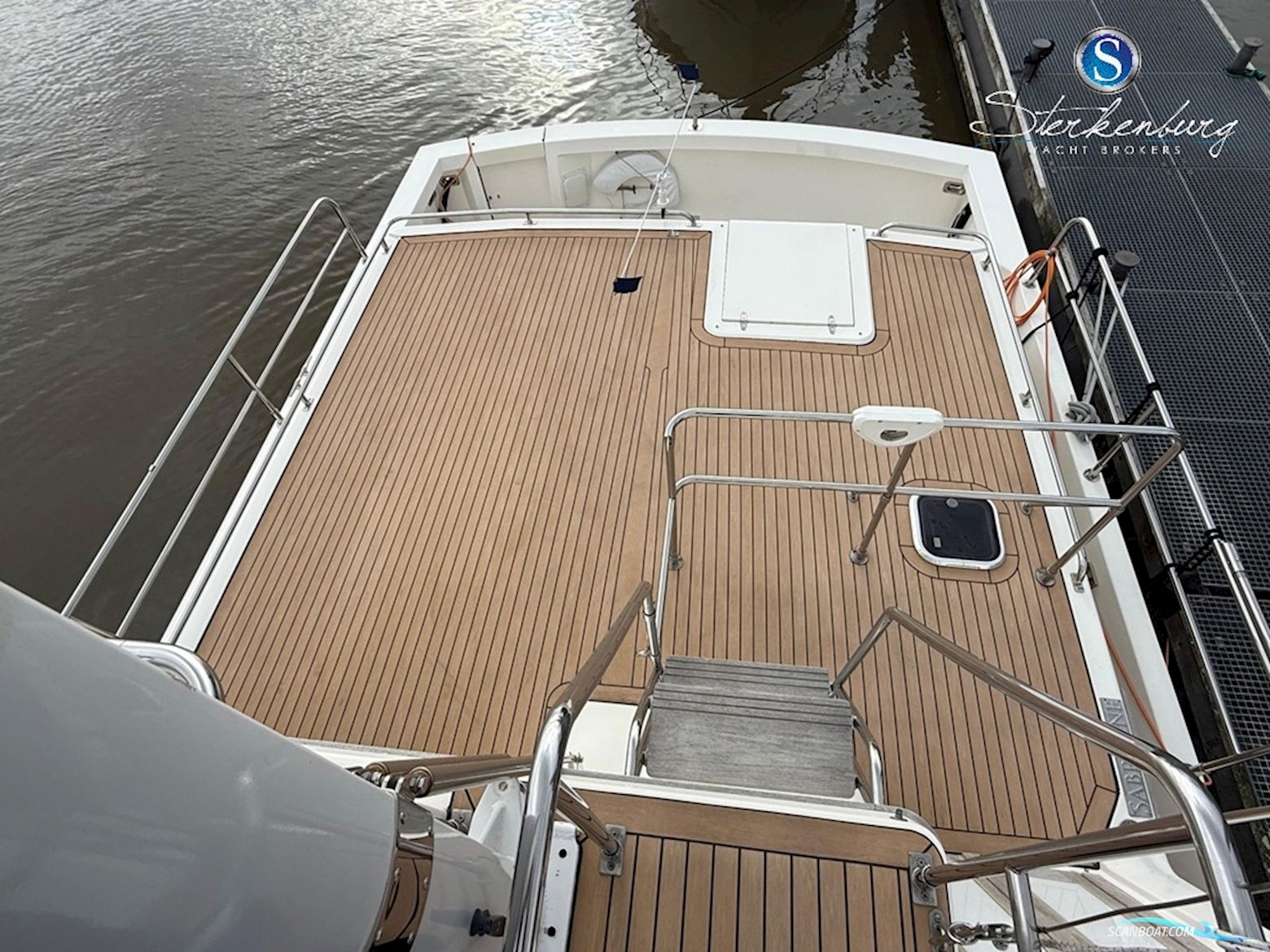 Sabre Yachts Sabreline 47