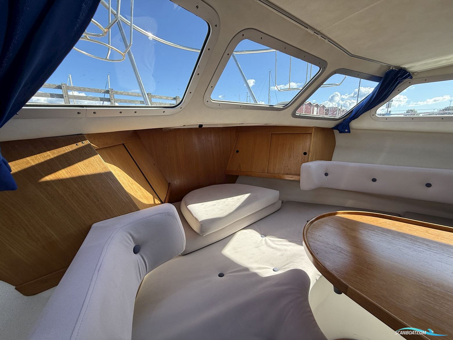 Saga 27, Solgt