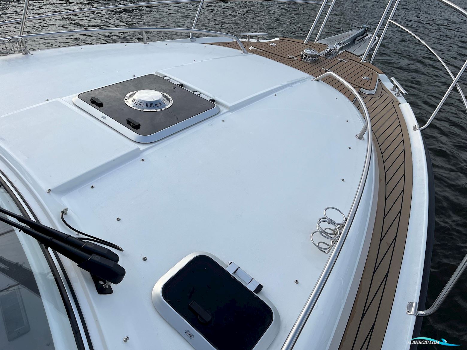 Saga 385