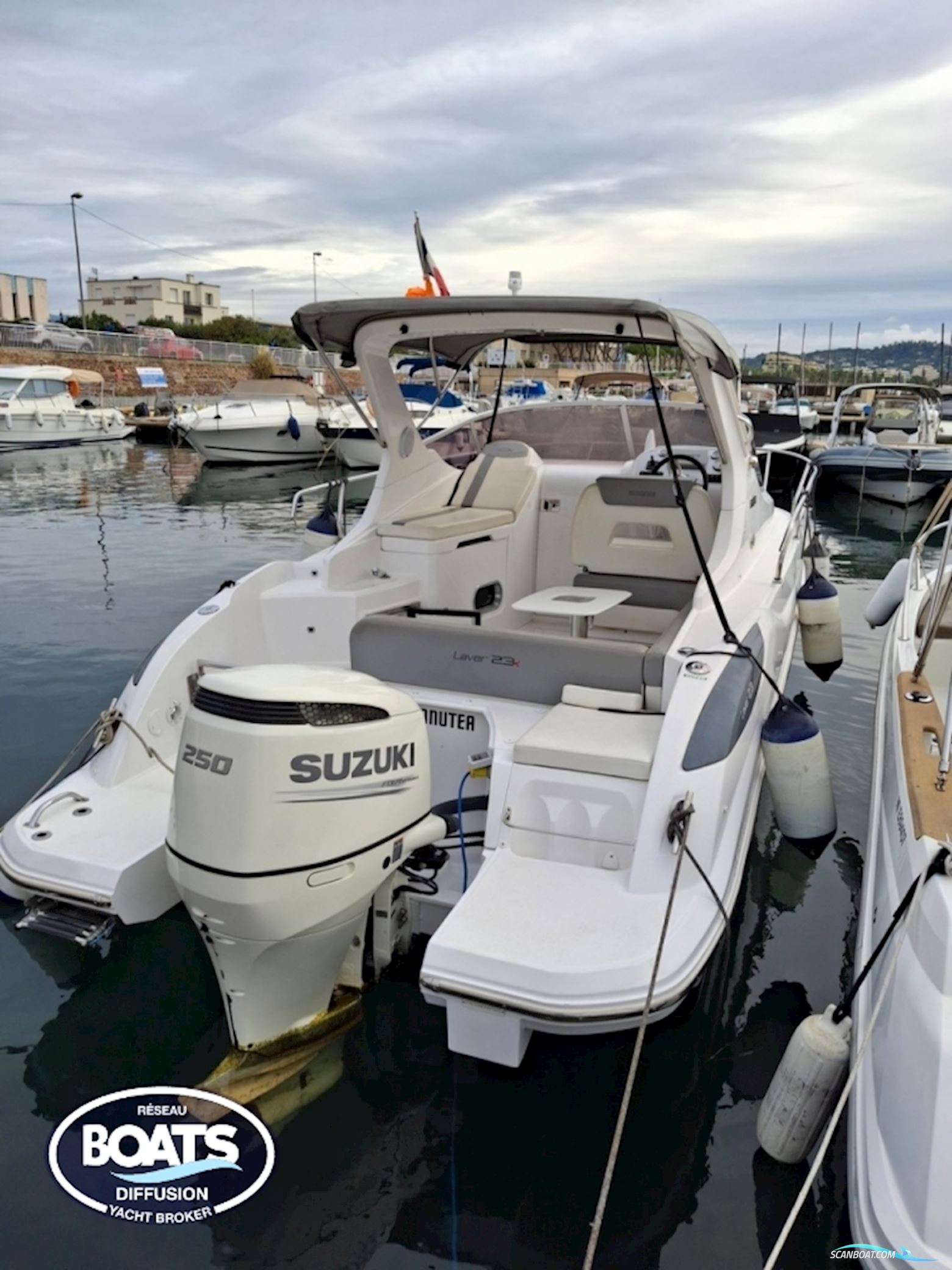 Salpa Laver 23 X Motorbåt 2020, med Suzuki motor, Frankrike