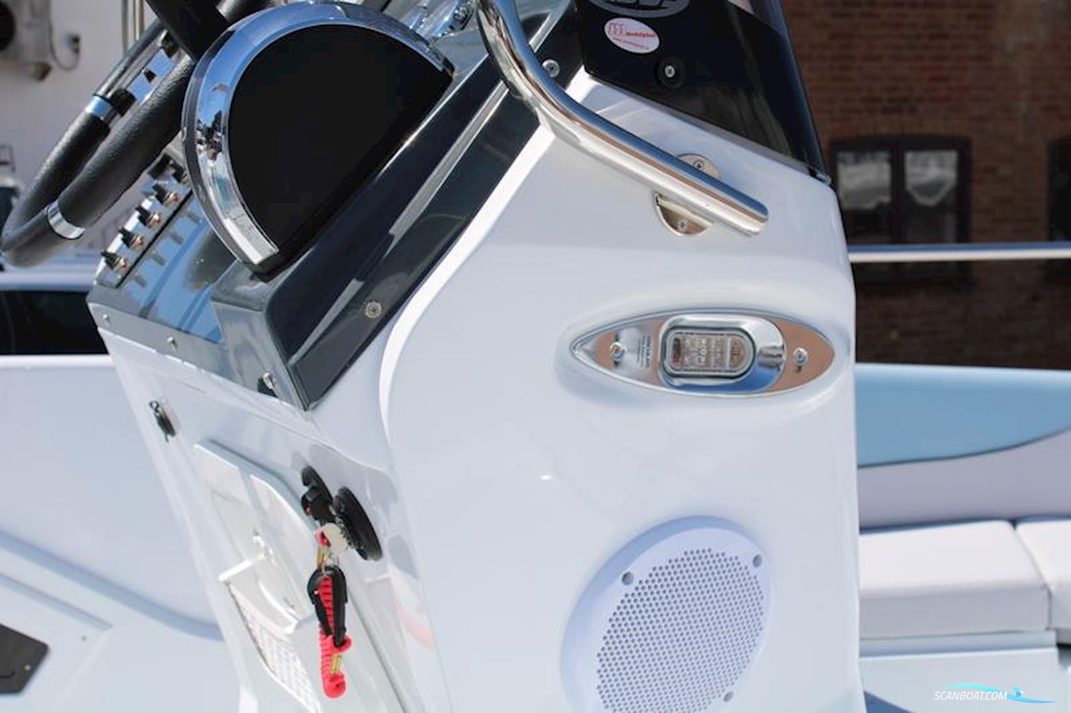 Salpa Sun Six Jet Set