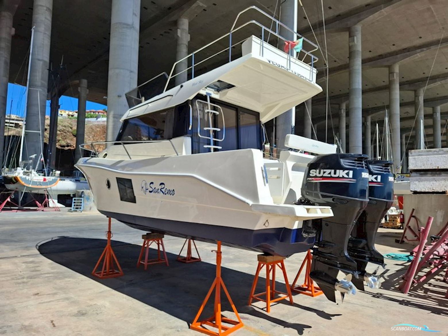 San Remo 860 Blue Sky