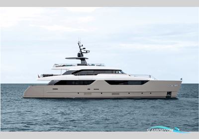 Sanlorenzo Motorbåt 2026, Italien