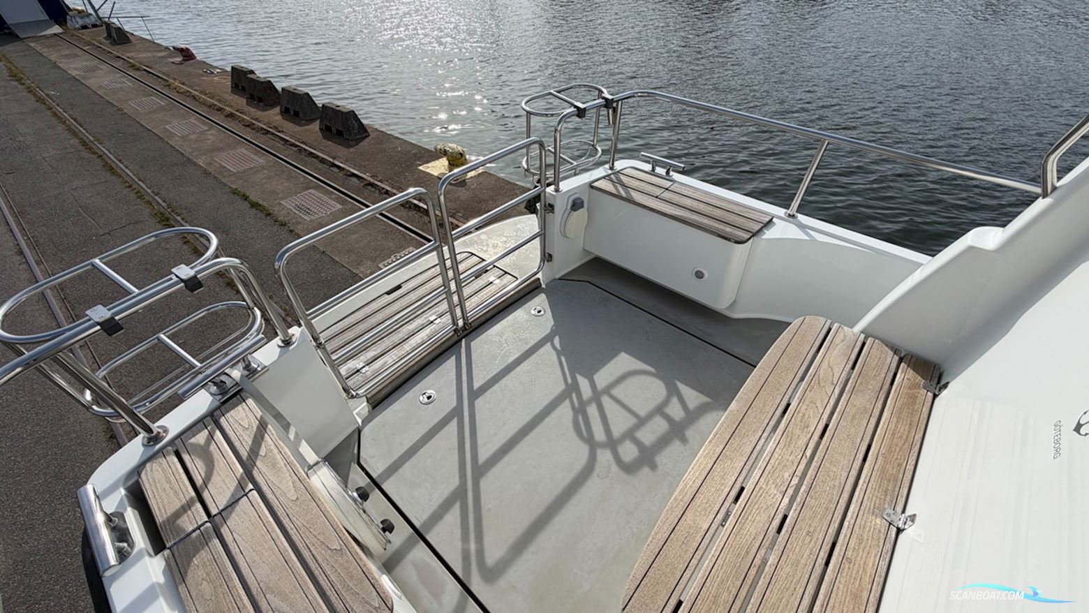 Sargo 25