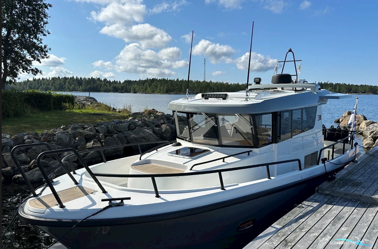 Sargo 31 Aft Door
