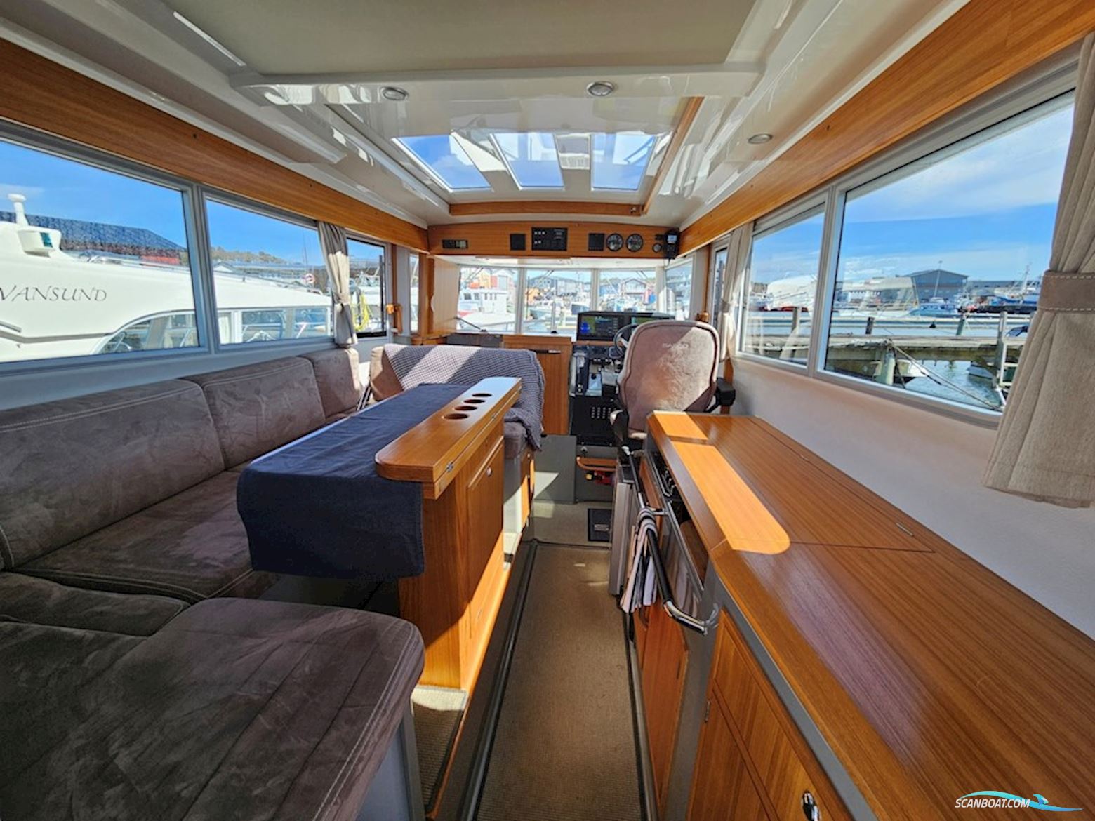 Sargo 33 Explorer