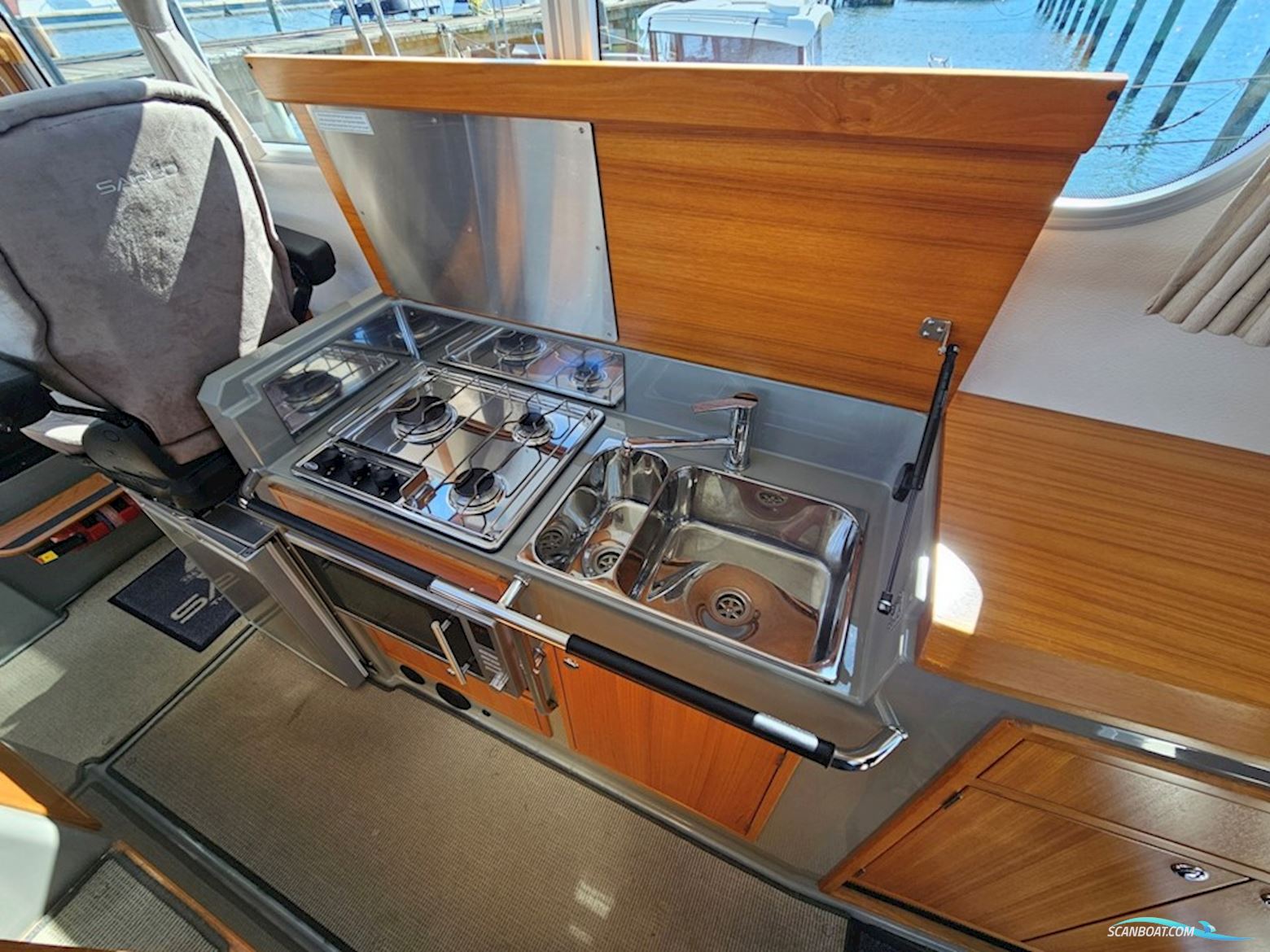 Sargo 33 Explorer