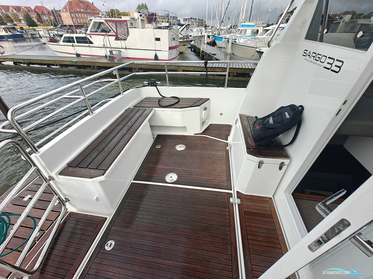 Sargo 33