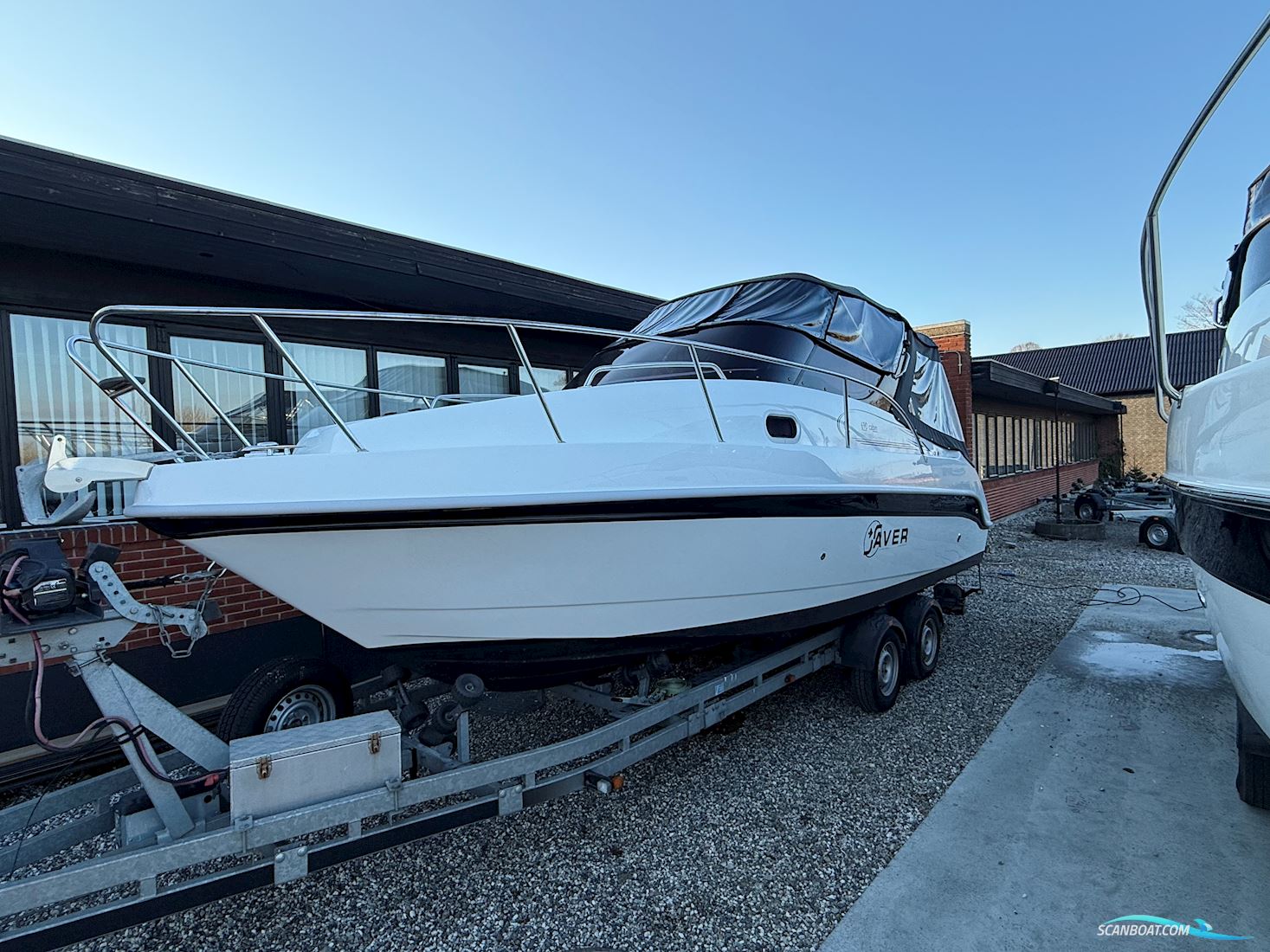 Saver 690 Cabin Sport Motorbåt 2023, med Mercury motor, Danmark
