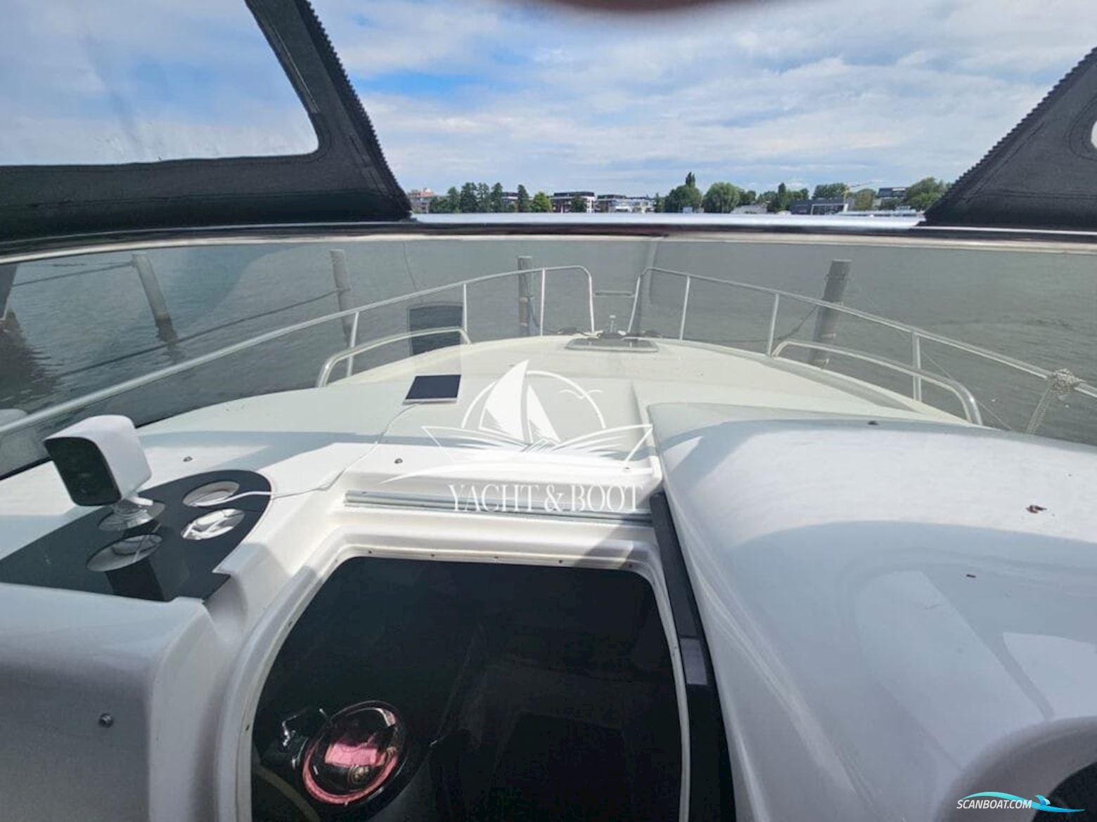Saver 750 Cabin