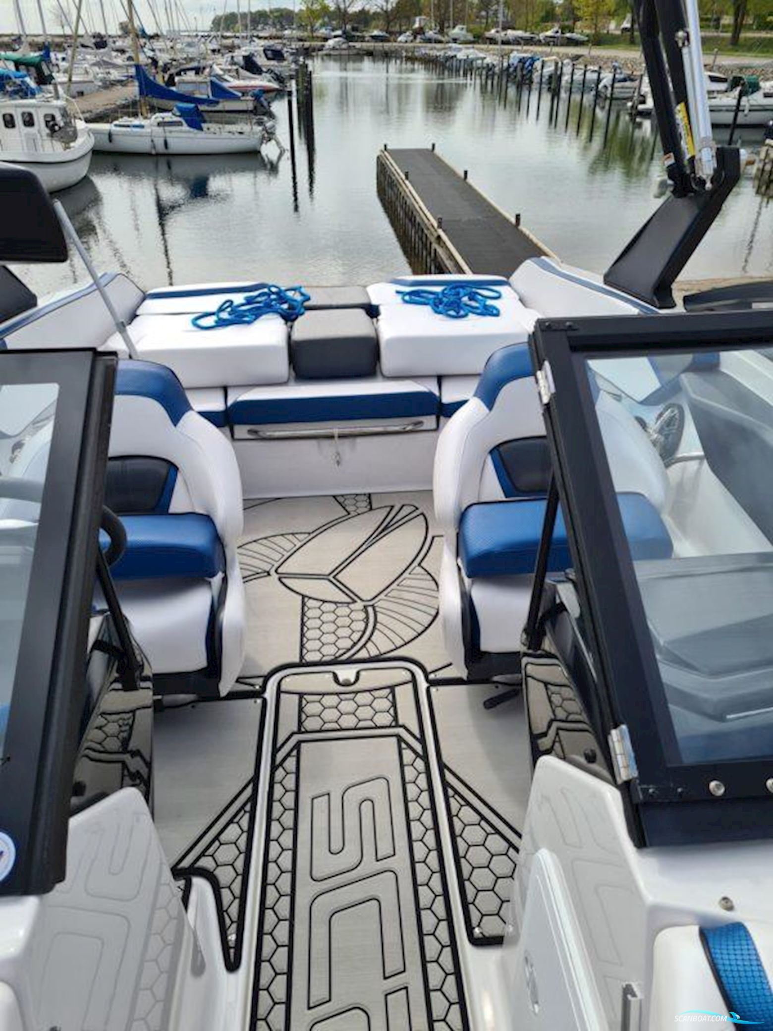 SCARAB 195 Wake Edition