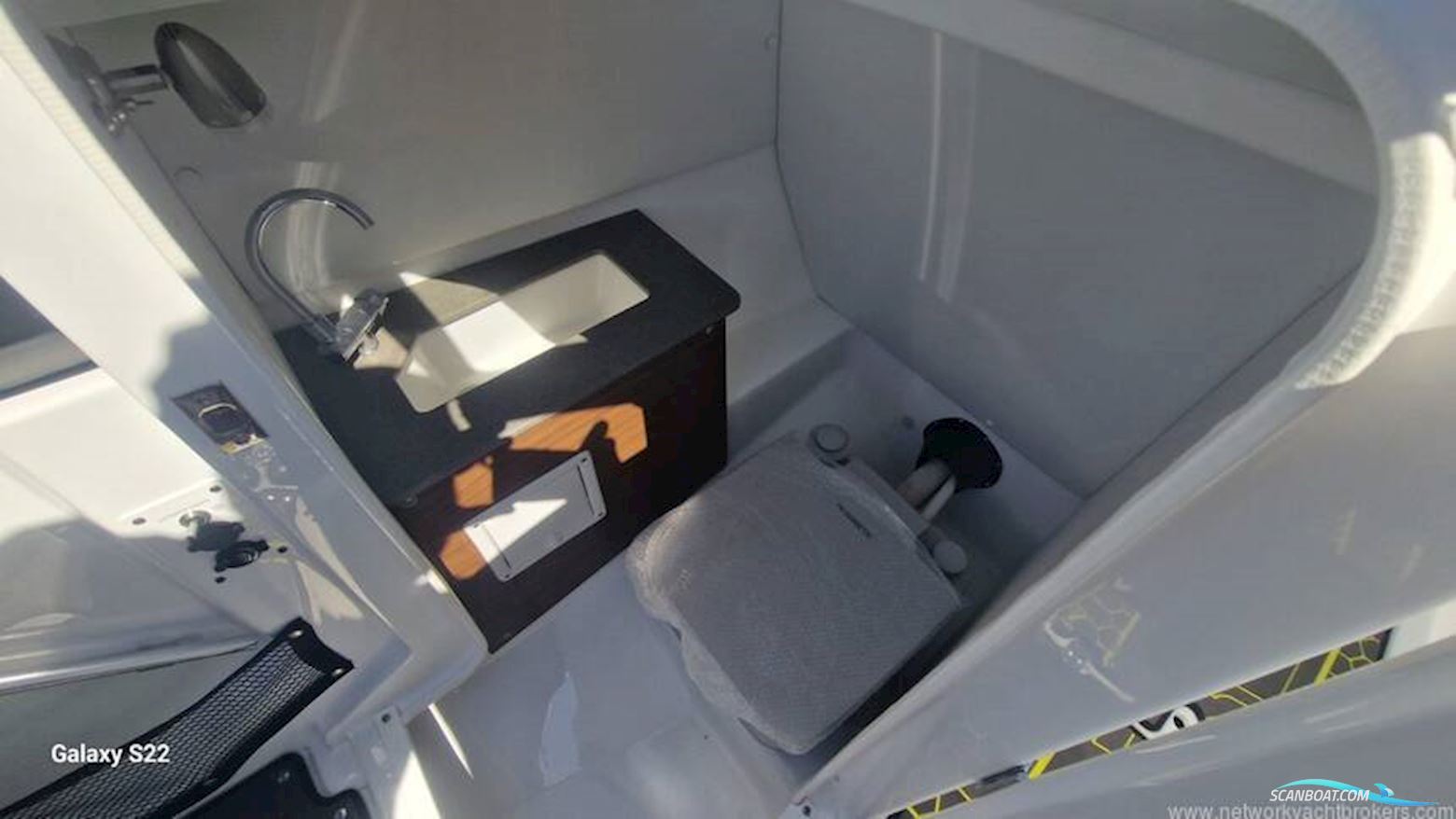 SCARAB 255 Wake Edition