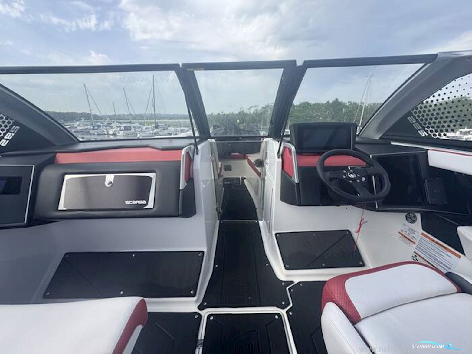Scarab 285 ID