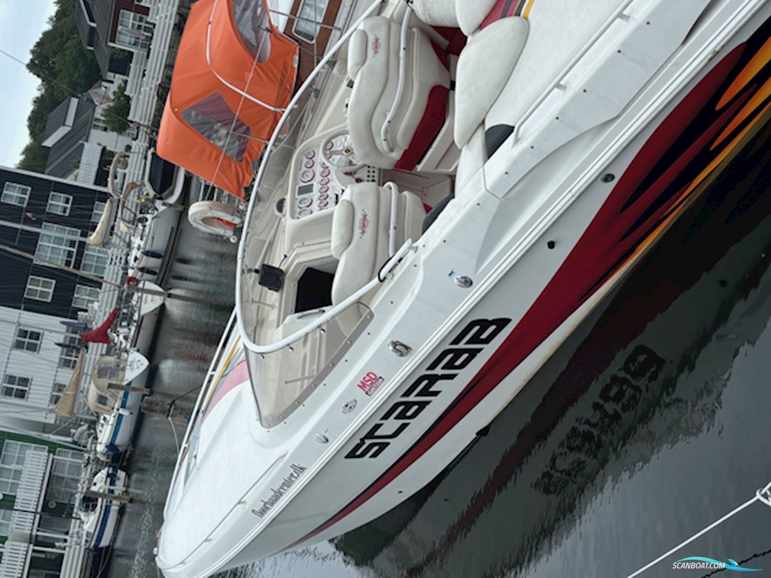 Scarab 33 AVS (2*500 hk ) Powerboat Fountain -formula Baja Cigarette ( Nedsat 80.000.- )