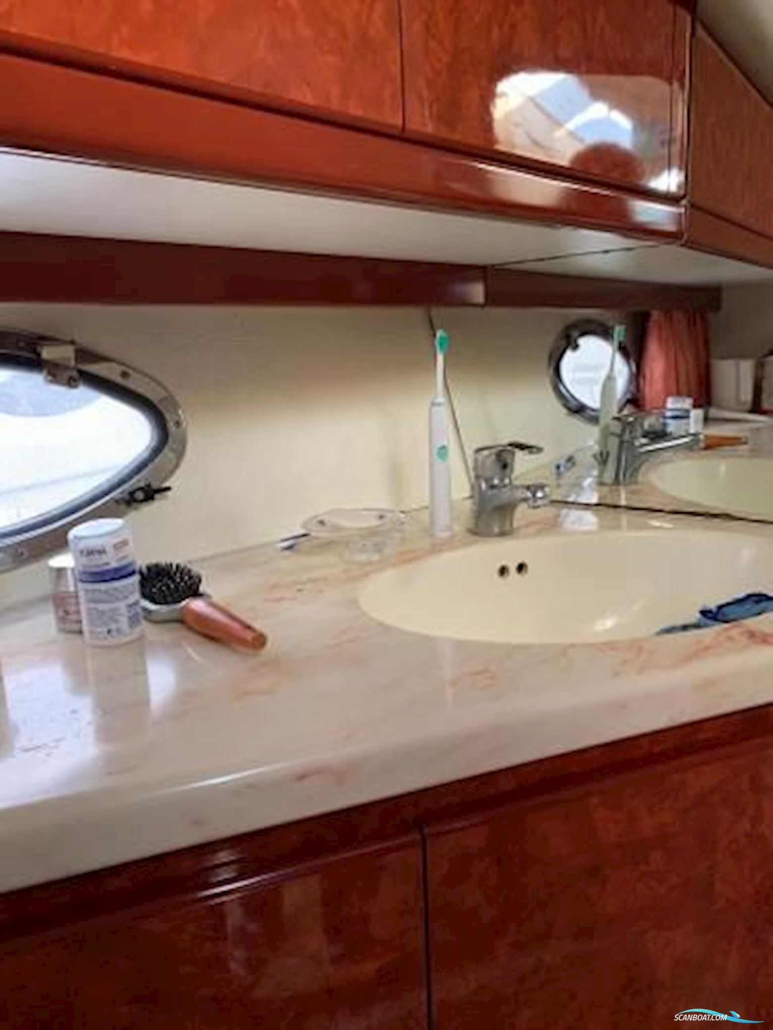 Schachner Flagship 38