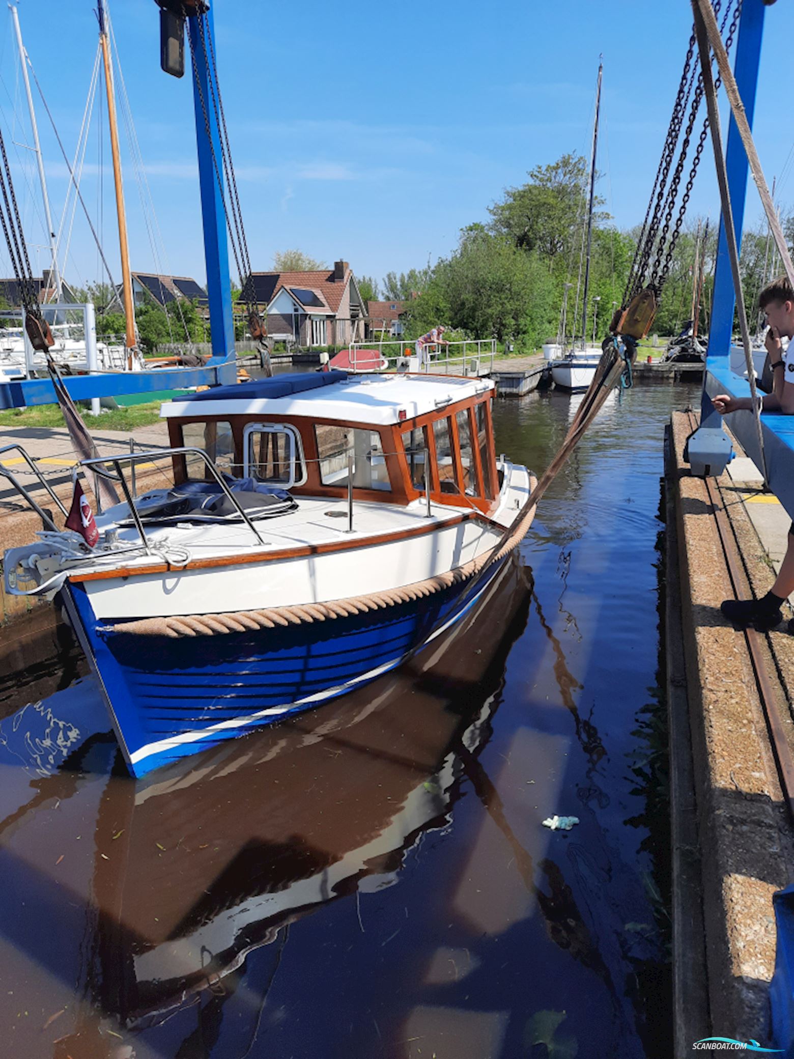 Sea Angler 23