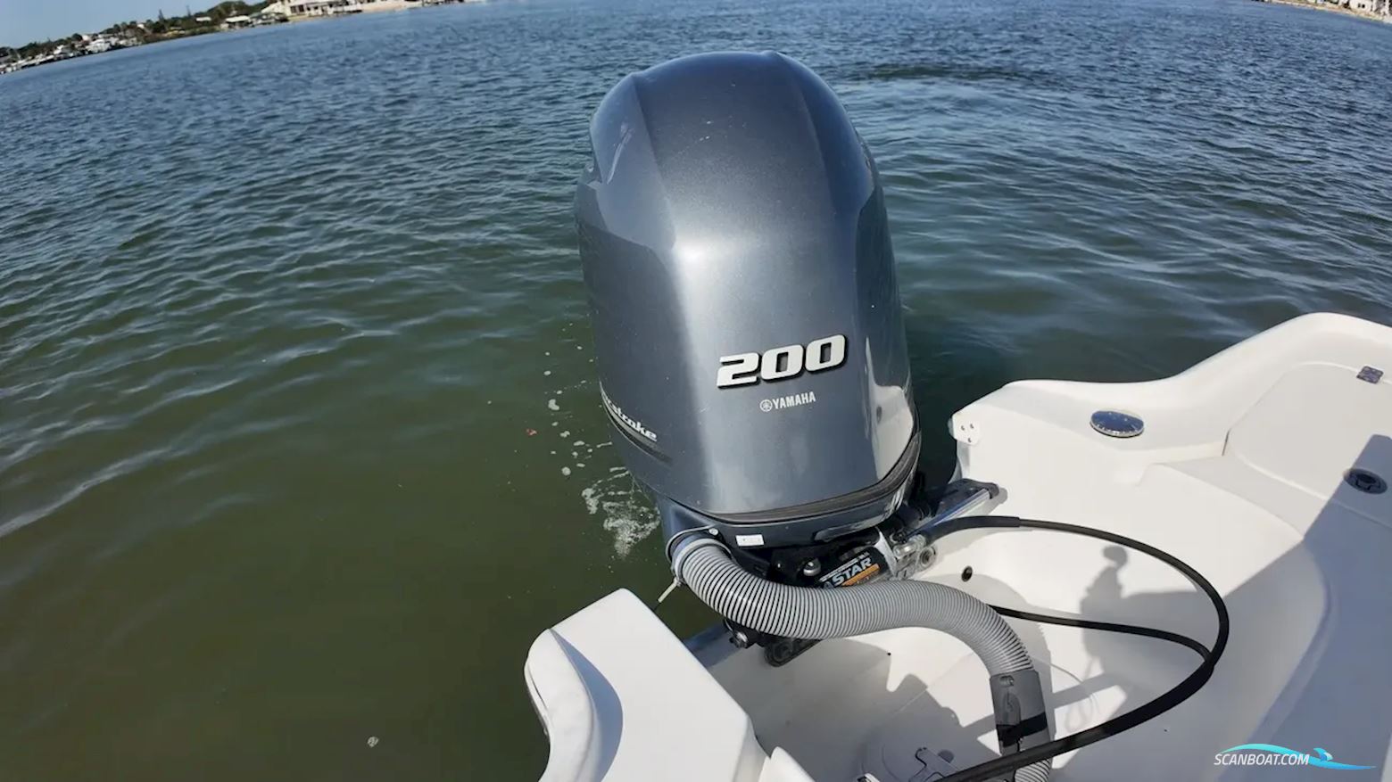 Sea Hunt BX 22 BR