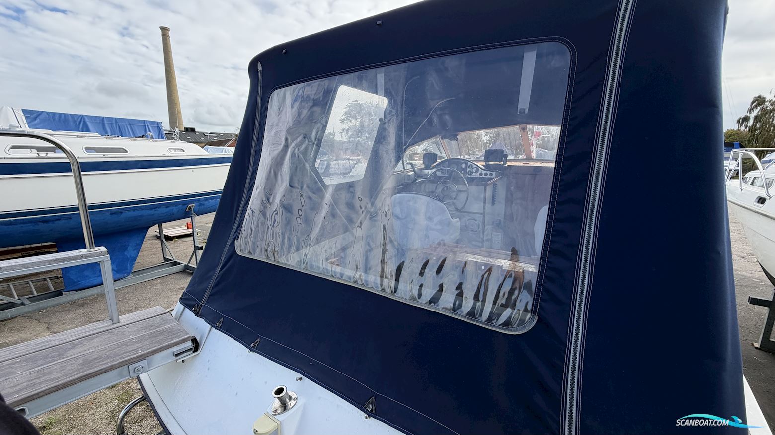 SEA MASTER 813