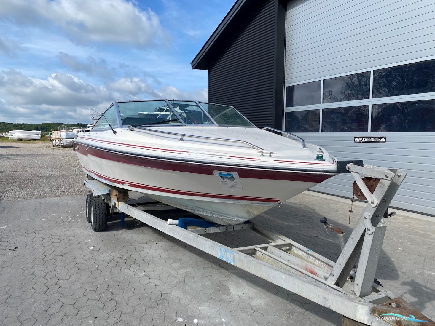 Sea Ray 180