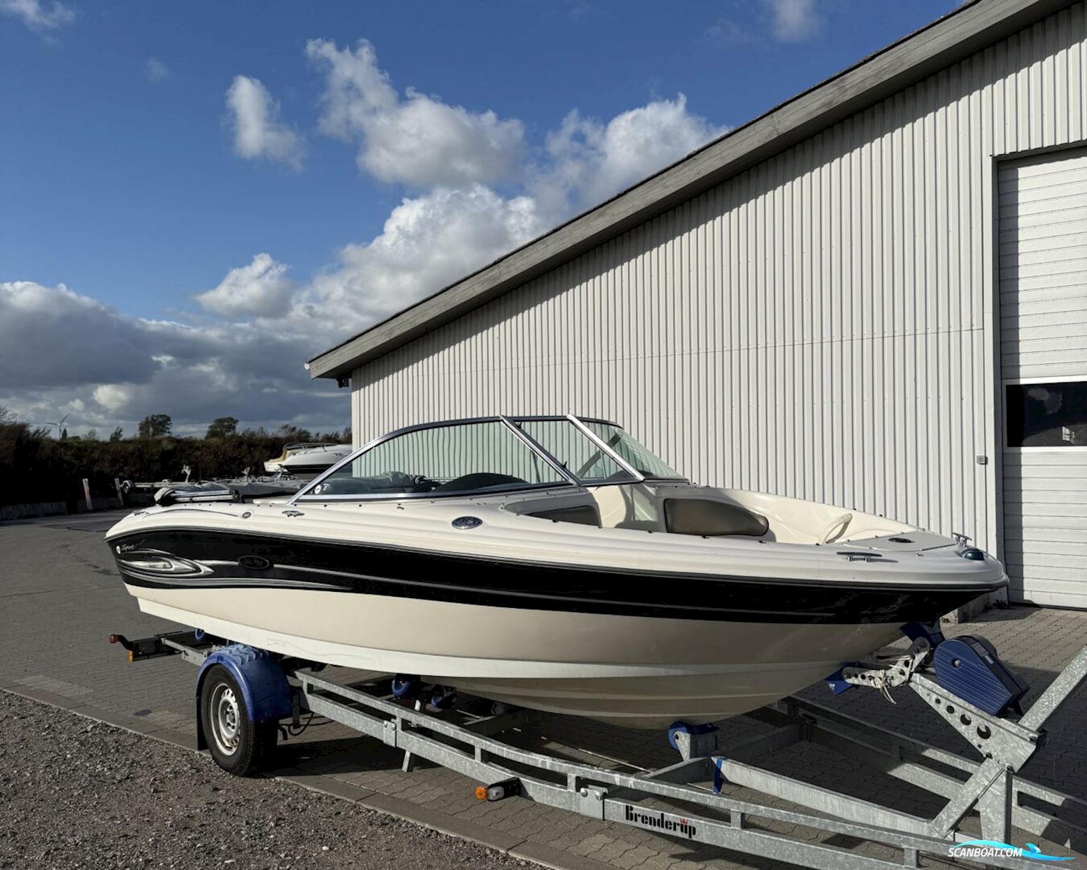 Sea Ray 185