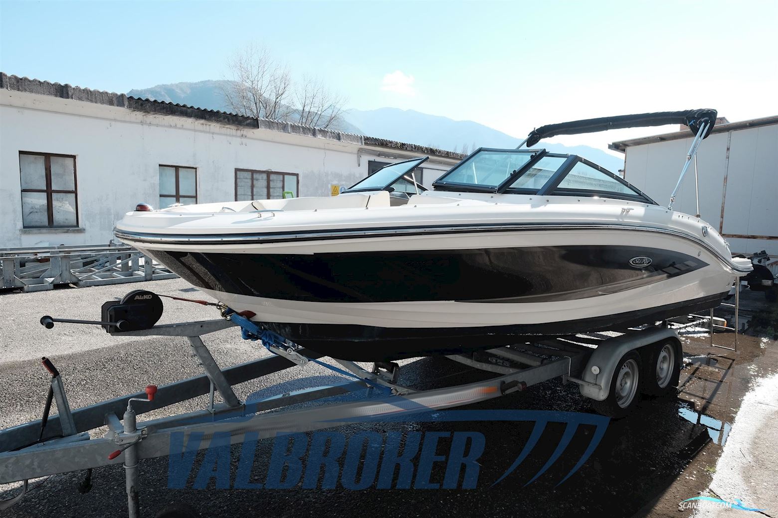 Sea Ray 190 Spx Motorbåt 2016, med Mercruiser 4.5 Mpi Alpha I V6 motor, Italien