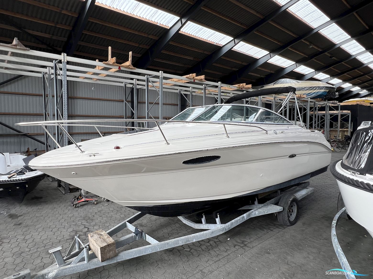 Sea Ray 225 weekender Motorbåt 2002, med Mercruiser motor, Danmark