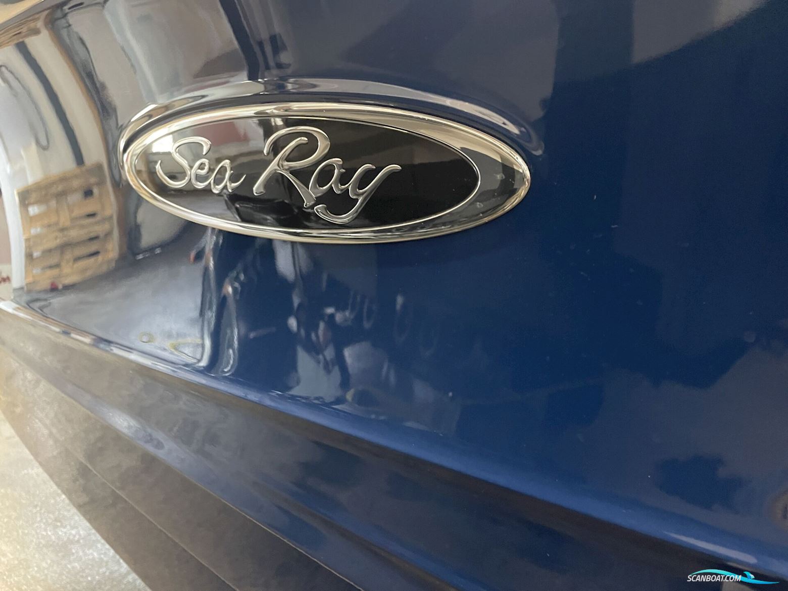 Sea Ray 230 SPX Inboard