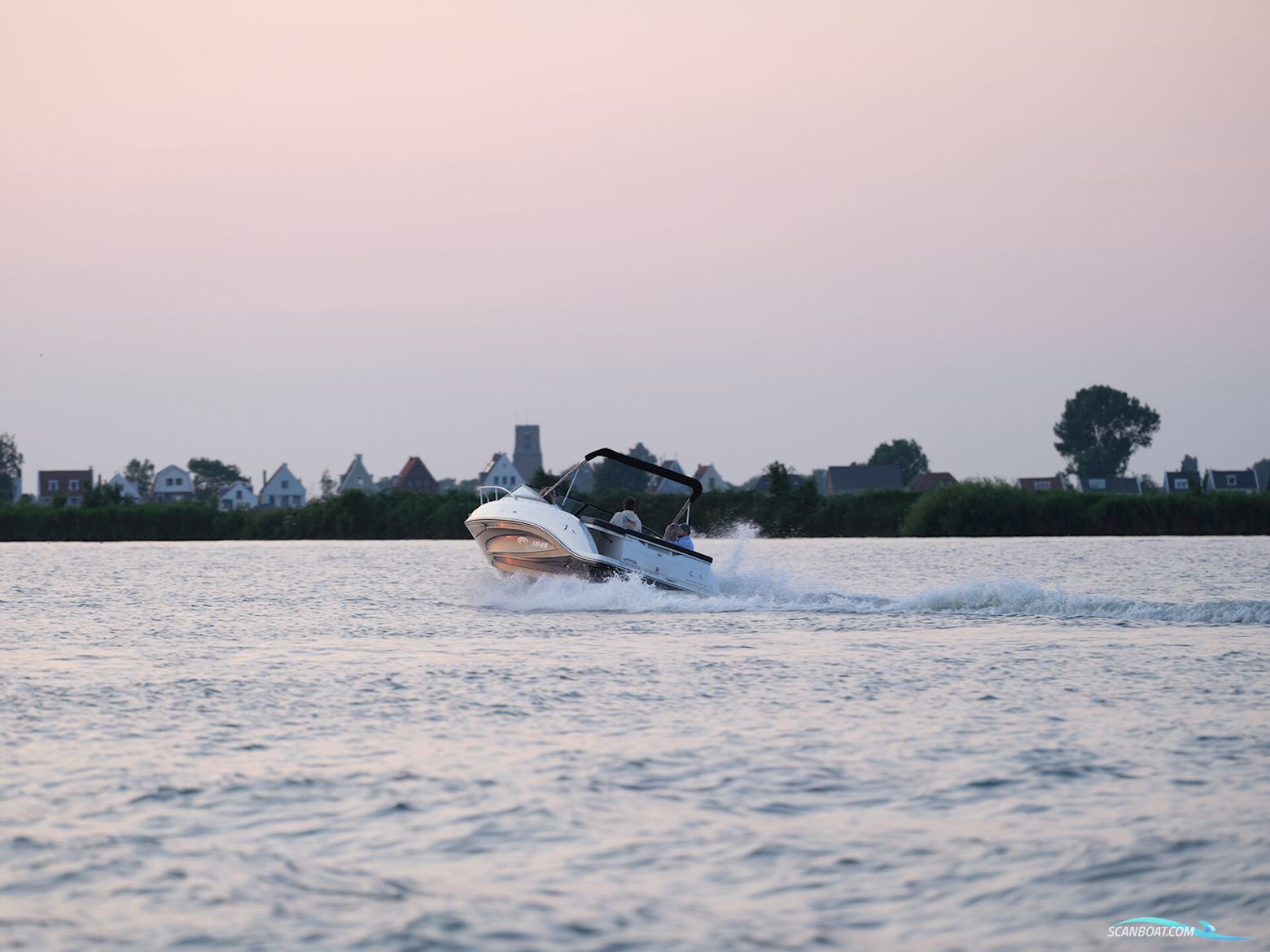 Sea Ray 230 Sun Sport – SOLGT