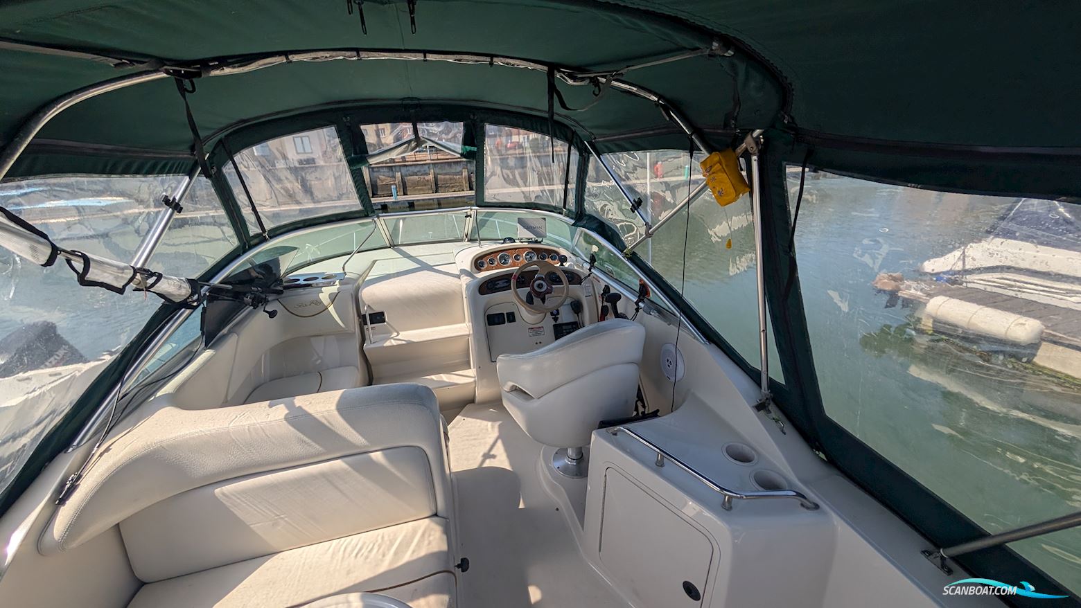 Sea Ray 240 Sun Dancer