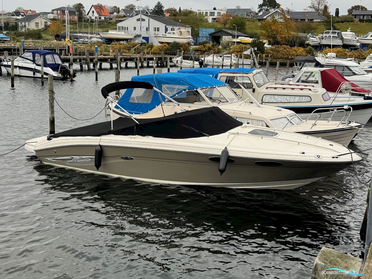 Sea Ray 240 Sun Sport Motorbåt 2006, med 5.0 MPI mercruiser motor, Danmark